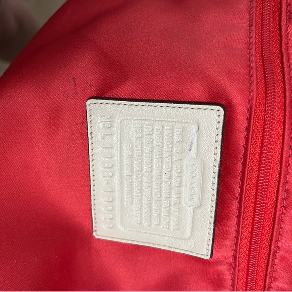 Coach Canvas floral large shoulder bag - Picture 11 of 11